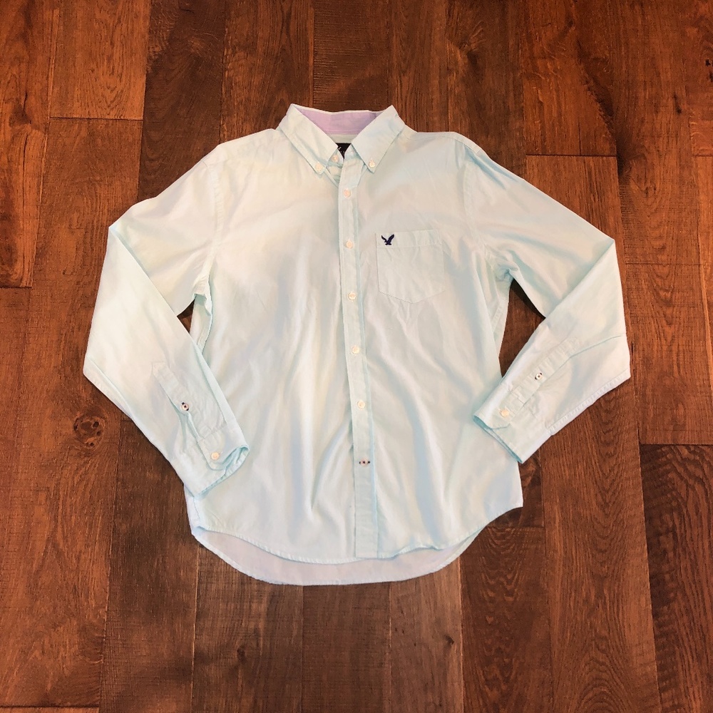 American Eagle Button Up
